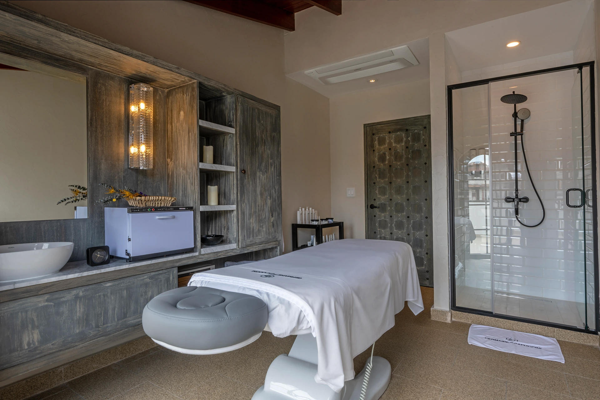 Casco Antiguo Hotel and Spa